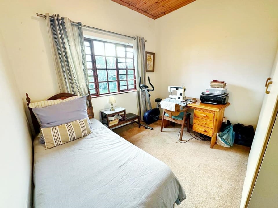 4 Bedroom Property for Sale in Vanes Estate Eastern Cape